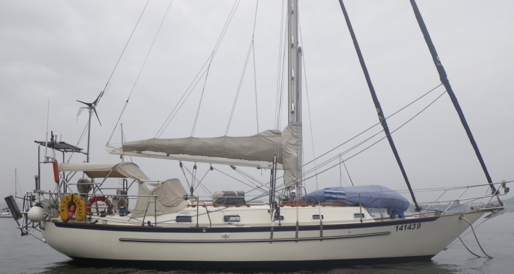 Pacific Seacraft 37