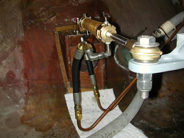 steering cylinder
