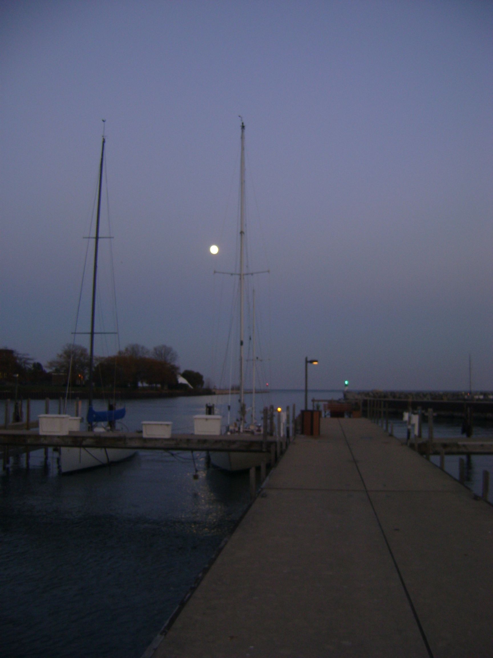 Moonlight Over Waukegan