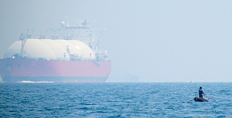 Click image for larger version

Name:	LNG Carrier Exclusion zone? .jpg
Views:	541
Size:	317.4 KB
ID:	105932