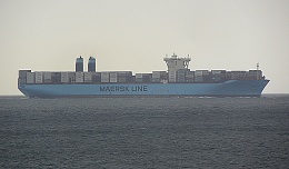 Click image for larger version

Name:	Maribo_Maersk_-_1.JPG
Views:	544
Size:	144.1 KB
ID:	110573