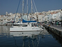 Click image for larger version

Name:	Boat at Siros 400.jpg
Views:	667
Size:	109.1 KB
ID:	115263