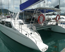 Click image for larger version

Name:	TopCat-35-Seawind-1000XL-outer-sample.jpg
Views:	546
Size:	271.9 KB
ID:	116483