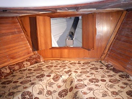 Click image for larger version

Name:	9. bulkhead open and upholstery material laid out.jpg
Views:	368
Size:	131.3 KB
ID:	118324