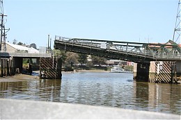 Click image for larger version

Name:	Petaluma D St. Bridge Raising (Small).jpg
Views:	900
Size:	50.6 KB
ID:	124