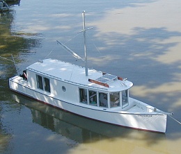 Click image for larger version

Name:	Sharpie houseboat.jpg
Views:	154
Size:	120.4 KB
ID:	126616