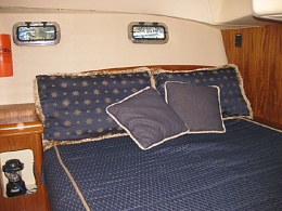 Click image for larger version

Name:	Aft Cabin.jpg
Views:	310
Size:	50.4 KB
ID:	129014