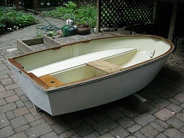 Click image for larger version

Name:	dinghy 1.JPG
Views:	91
Size:	135.2 KB
ID:	130726