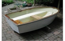 Click image for larger version

Name:	dinghy 3.jpg
Views:	87
Size:	48.5 KB
ID:	130728
