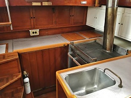 Click image for larger version

Name:	Wood French Cutter 31ft 1925 galley.jpg
Views:	379
Size:	34.0 KB
ID:	145630