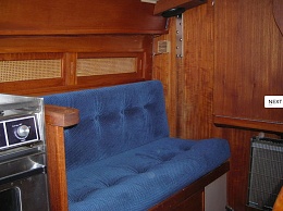 Click image for larger version

Name:	Gulf 29PH 1986 Settee Port.jpg
Views:	136
Size:	142.3 KB
ID:	145966