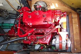 Click image for larger version

Name:	Sunbird 32 JUNK RIG 1980 engine top.jpg
Views:	189
Size:	59.9 KB
ID:	146669