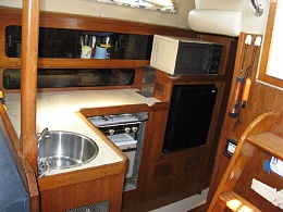 Click image for larger version

Name:	Moody 34CC 1984 $25K Galley.jpg
Views:	194
Size:	97.1 KB
ID:	146987