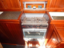 Click image for larger version

Name:	Creekmore 52 2002 $119k galley.jpg
Views:	88
Size:	77.3 KB
ID:	147453