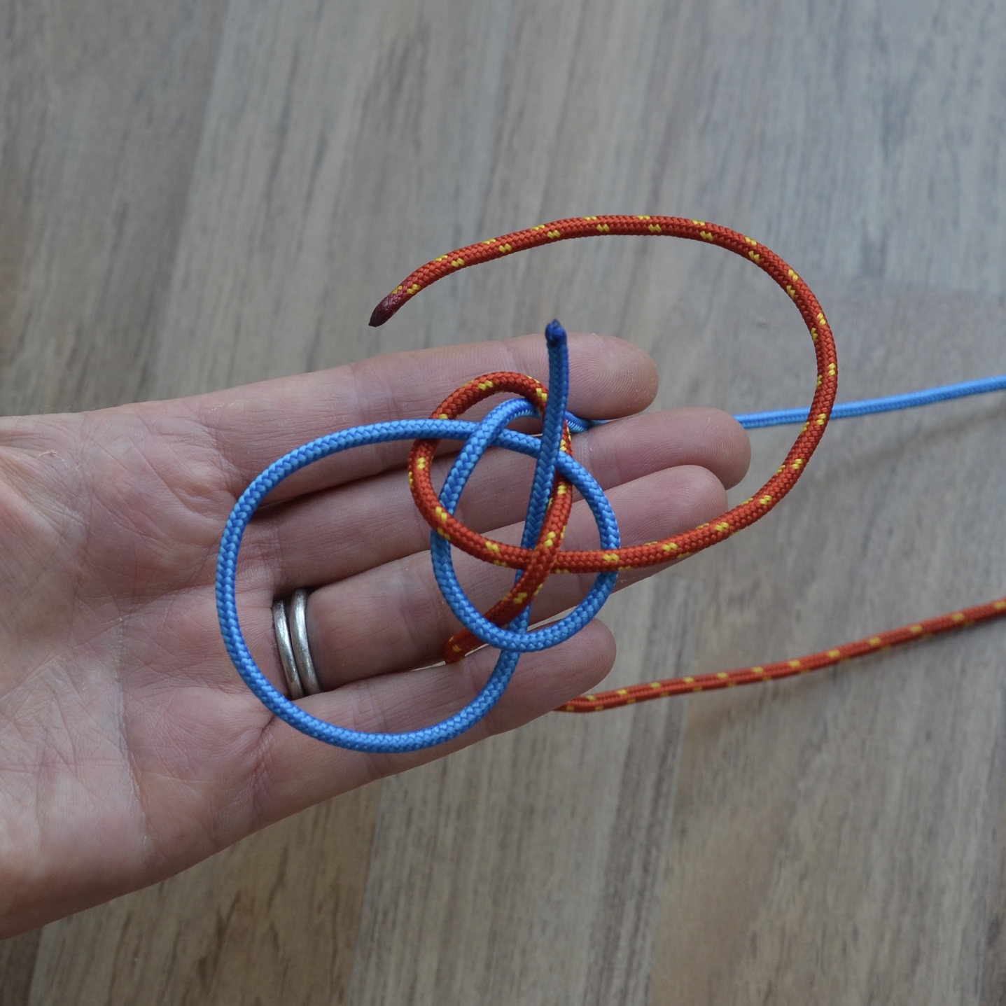 How to tie a Diamond Knot - Cruisers & Sailing Forums
