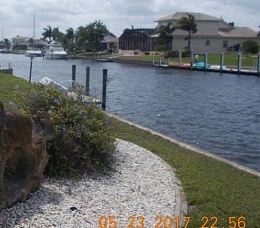 Click image for larger version

Name:	Rental Dock One.jpg
Views:	189
Size:	159.6 KB
ID:	152849