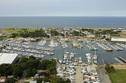 Click image for larger version

Name:	East Beach Marina and Restaurant.jpg
Views:	425
Size:	415.1 KB
ID:	153250