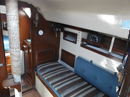 Click image for larger version

Name:	boatinterior ya 003.jpg
Views:	112
Size:	384.6 KB
ID:	155984