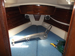 Click image for larger version

Name:	boatinterior ya 004.jpg
Views:	125
Size:	409.0 KB
ID:	155985