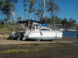 Click image for larger version

Name:	Boat at Bundy,.jpg
Views:	449
Size:	438.2 KB
ID:	156031