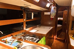 Click image for larger version

Name:	boat for sale2-6.jpg
Views:	2288
Size:	399.1 KB
ID:	158487
