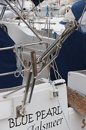 Click image for larger version

Name:	davits2.jpg
Views:	85
Size:	407.9 KB
ID:	162635