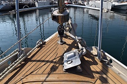 Click image for larger version

Name:	SWAN 43 underdeck windlass.jpg
Views:	104
Size:	136.7 KB
ID:	168715