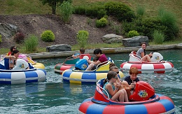 Click image for larger version

Name:	0096_bumper-boats-best-vacations-for-families-in-poconos.jpg
Views:	73
Size:	442.4 KB
ID:	176398