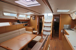 Click image for larger version

Name:	2010Jeanneau44iSailboatforSaleSeattle (17 of 36).jpg
Views:	336
Size:	186.9 KB
ID:	176826