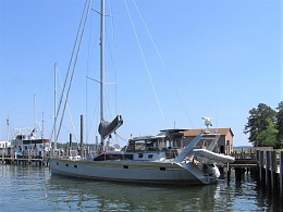 Click image for larger version

Name:	Aluminum 53 foot Lifting Keel dock.jpg
Views:	367
Size:	56.6 KB
ID:	178987