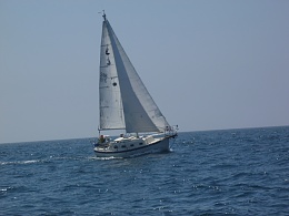 Click image for larger version

Name:	ET sailing (1).jpg
Views:	422
Size:	325.5 KB
ID:	183230