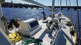 Click image for larger version

Name:	sail5.jpg
Views:	352
Size:	426.2 KB
ID:	184632