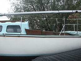 Click image for larger version

Name:	boat 036.jpg
Views:	571
Size:	433.5 KB
ID:	19405