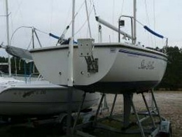 Click image for larger version

Name:	Trailersailorboat_5.jpg
Views:	563
Size:	15.6 KB
ID:	19672