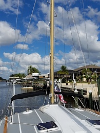 Click image for larger version

Name:	cabin top mast.jpg
Views:	324
Size:	166.8 KB
ID:	198026