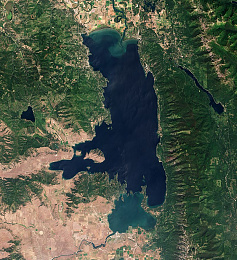 Click image for larger version

Name:	800px-Flathead_Lake_by_Sentinel-2.jpg
Views:	49
Size:	270.4 KB
ID:	209960