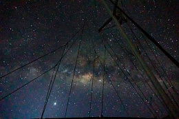 Click image for larger version

Name:	Milkyway%20In%20the%20Rigging%20(1%20of%201).jpg
Views:	138
Size:	51.6 KB
ID:	223682