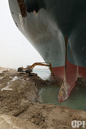 Click image for larger version

Name:	SUEZ-CANAL-EGYPT.jpg
Views:	180
Size:	109.3 KB
ID:	235202