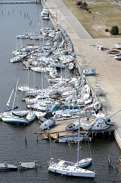 Click image for larger version

Name:	Navy Base Marina.jpg
Views:	69
Size:	412.2 KB
ID:	238323