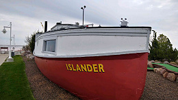 Click image for larger version

Name:	fishtug_islander (1).jpg
Views:	95
Size:	402.4 KB
ID:	238514