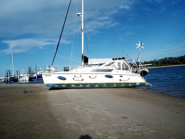 Click image for larger version

Name:	Beached at Lakes Entrance 002.jpg
Views:	459
Size:	414.5 KB
ID:	240647