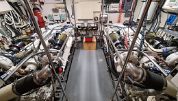 Click image for larger version

Name:	Hatt 70 Engine Room.jpg
Views:	78
Size:	101.9 KB
ID:	242486