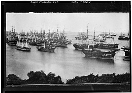 Click image for larger version

Name:	Ships in San Francisco.jpg
Views:	1085
Size:	426.3 KB
ID:	244441