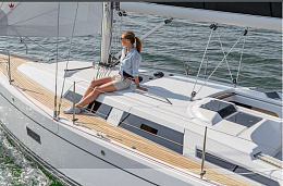 Click image for larger version

Name:	hanse_348_brochure-Mainsheet.jpg
Views:	362
Size:	132.4 KB
ID:	247847