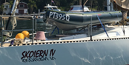 Click image for larger version

Name:	Dingy on fore deck.jpg
Views:	189
Size:	208.2 KB
ID:	250006