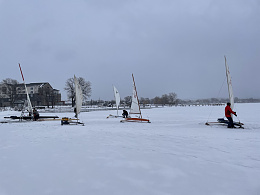 Click image for larger version

Name:	tele_iceboats.jpg
Views:	45
Size:	263.7 KB
ID:	252233