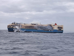 Click image for larger version

Name:	car carrier fire.jpg
Views:	134
Size:	52.6 KB
ID:	253215