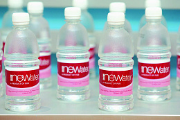 Click image for larger version

Name:	water newaterbottle-25.03-1.jpg
Views:	15
Size:	117.1 KB
ID:	258539