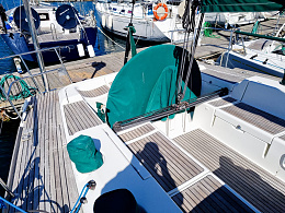 Click image for larger version

Name:	Exterior (cubierta y mstil) Beneteau First 47.7 Camborio (4).jpeg
Views:	98
Size:	356.5 KB
ID:	265343
