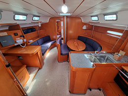 Click image for larger version

Name:	Interior Beneteau First 47.7 Camborio (1).jpeg
Views:	113
Size:	208.6 KB
ID:	265345